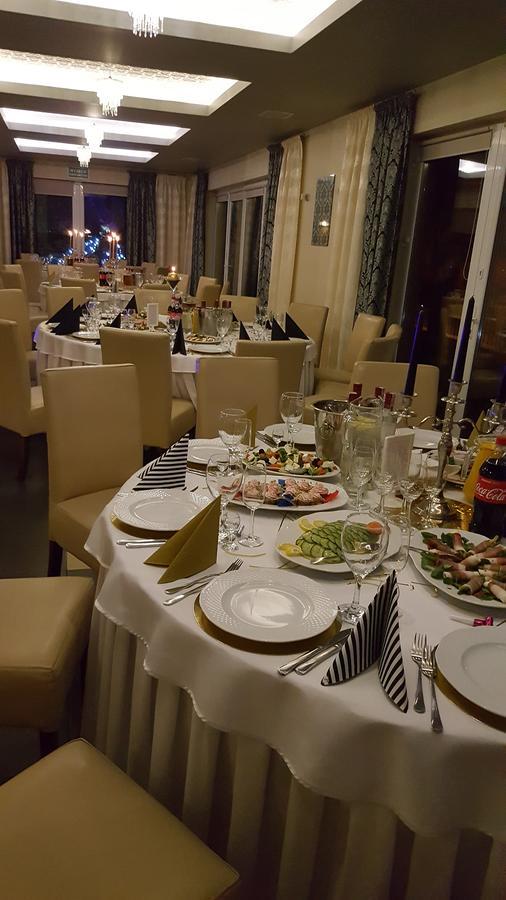 Pensjonat Nad Jeziorem Hotel มิชลีบูร์ช ภายนอก รูปภาพ